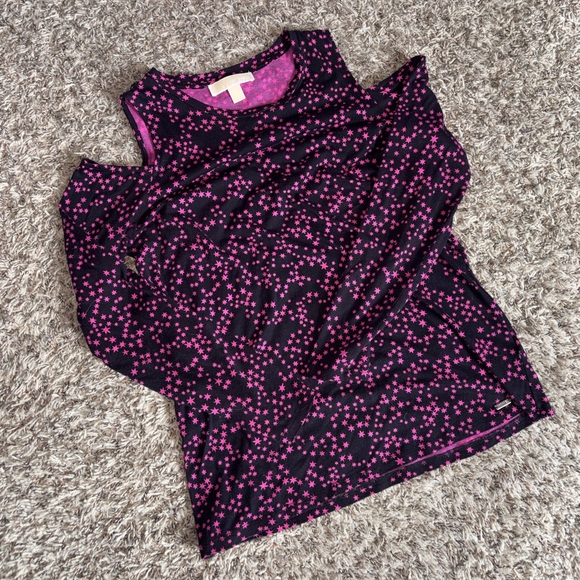 Michael Kors Other - Michael Kors Girls' Black Long-Sleeve Cold-Shoulder Top with Pink Star Print